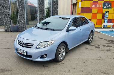 Седан Toyota Corolla 2008 в Киеве