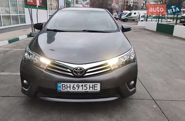 Седан Toyota Corolla 2013 в Черноморске