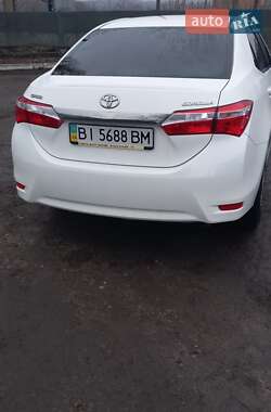 Седан Toyota Corolla 2014 в 