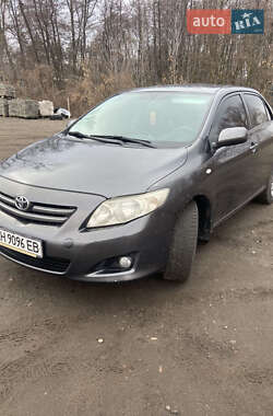 Седан Toyota Corolla 2008 в Ірпені