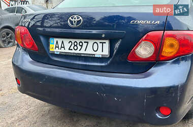 Седан Toyota Corolla 2008 в Києві