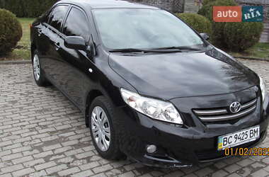 Седан Toyota Corolla 2008 в Львові