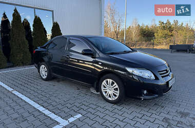 Седан Toyota Corolla 2008 в Києві