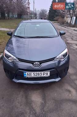 Седан Toyota Corolla 2016 в Дніпрі