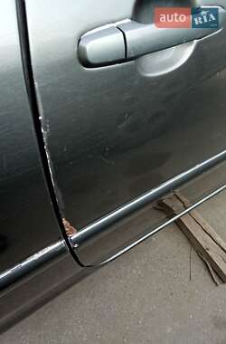 Хэтчбек Toyota Corolla 2002 в 