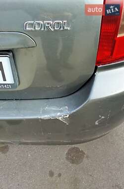 Хэтчбек Toyota Corolla 2002 в 