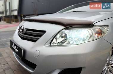 Седан Toyota Corolla 2009 в Киеве