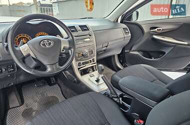 Седан Toyota Corolla 2007 в Кропивницком