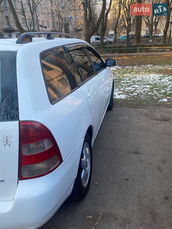 Универсал Toyota Corolla 2003 в Одессе