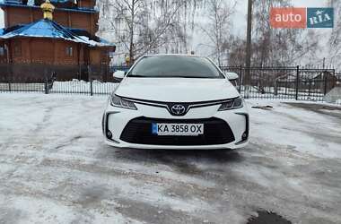 Седан Toyota Corolla 2020 в Изюме