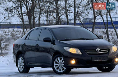 Седан Toyota Corolla 2009 в Днепре