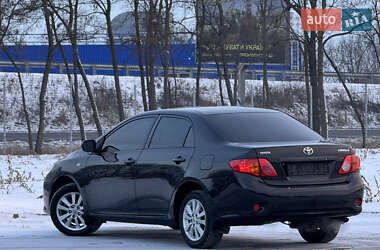 Седан Toyota Corolla 2009 в Днепре