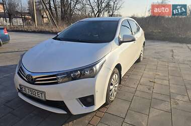 Седан Toyota Corolla 2015 в 