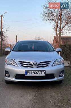 Седан Toyota Corolla 2011 в Одесі