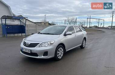 Седан Toyota Corolla 2012 в Жмеринке