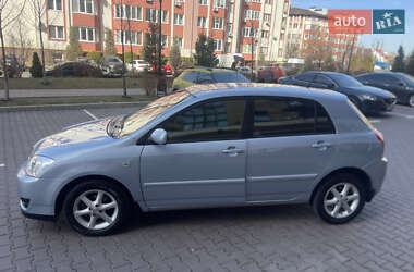 Хэтчбек Toyota Corolla 2005 в Киеве