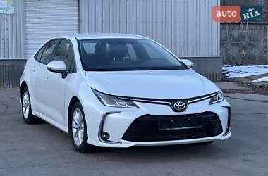 Седан Toyota Corolla 2020 в Жовтих Водах