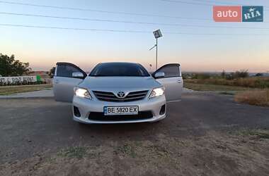 Седан Toyota Corolla 2010 в Николаеве