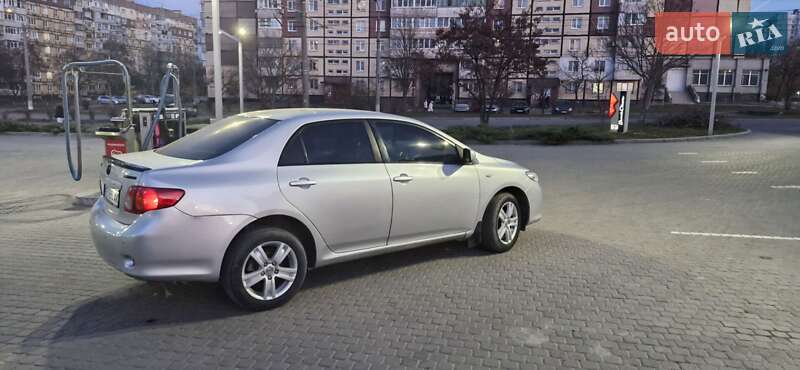 Седан Toyota Corolla 2007 в Дніпрі