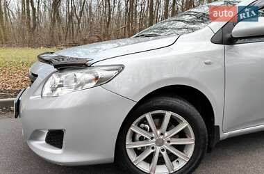 Седан Toyota Corolla 2009 в Киеве