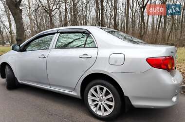 Седан Toyota Corolla 2009 в Киеве