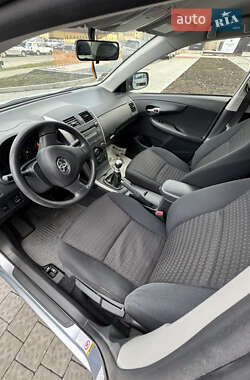 Седан Toyota Corolla 2008 в 