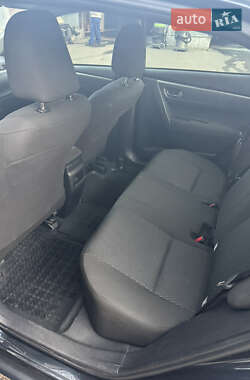 Седан Toyota Corolla 2014 в 