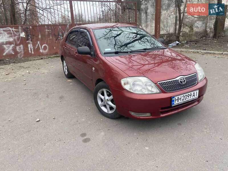 Седан Toyota Corolla 2001 в 