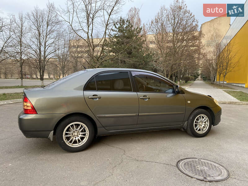 Седан Toyota Corolla 2005 в Николаеве