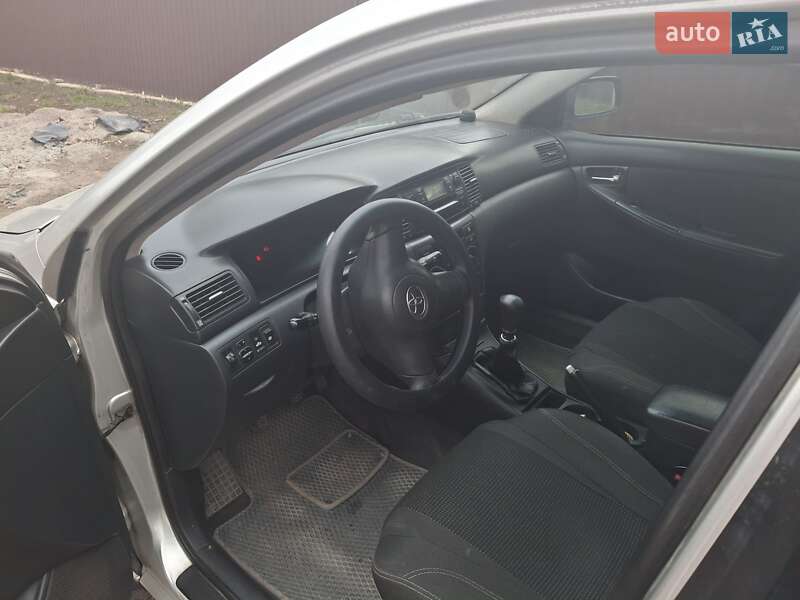 Седан Toyota Corolla 2006 в Кодимі