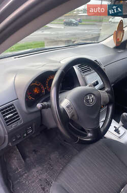 Седан Toyota Corolla 2008 в 