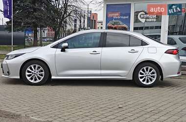 Седан Toyota Corolla 2020 в 