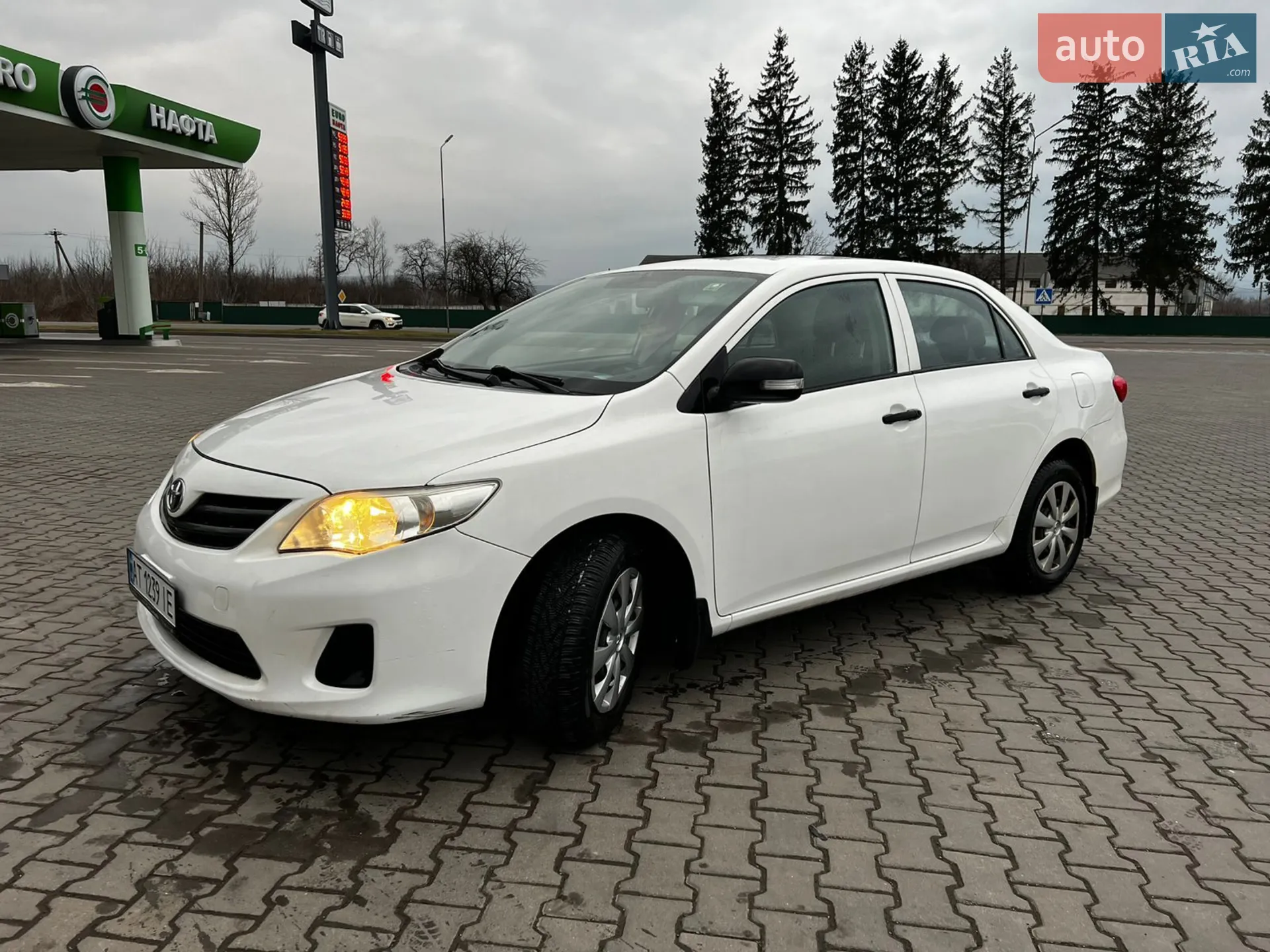 2010 Toyota Corolla - мініатюра 9