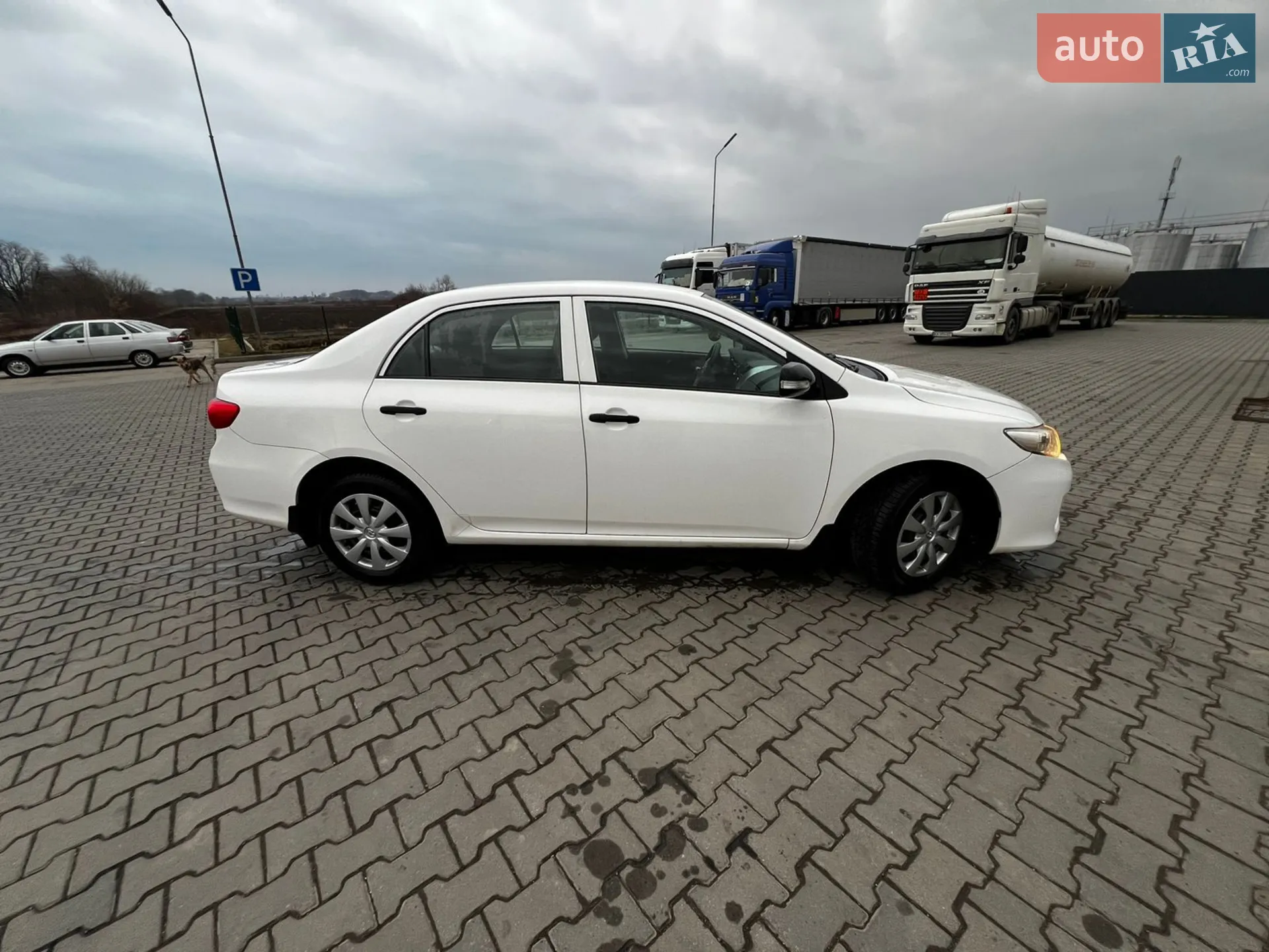 2010 Toyota Corolla - мініатюра 16