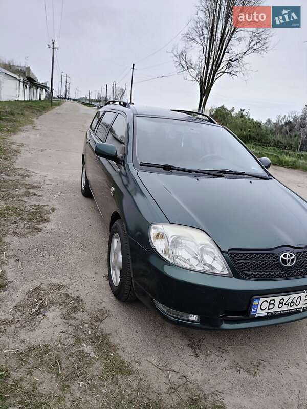 Универсал Toyota Corolla 2002 в 