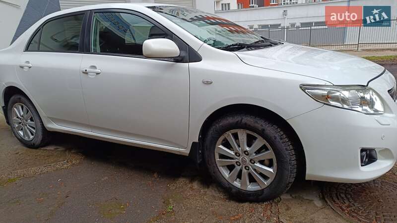 Toyota Corolla 2008