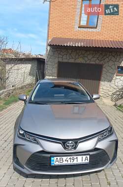 Седан Toyota Corolla 2019 в 