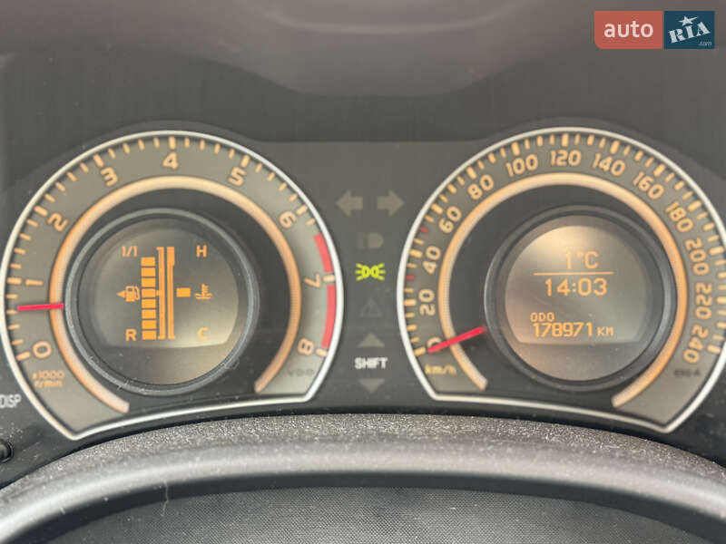 Седан Toyota Corolla 2008 в Львові