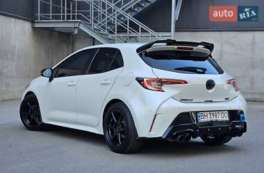 Хэтчбек Toyota Corolla 2018 в 