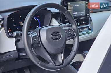 Хэтчбек Toyota Corolla 2018 в 