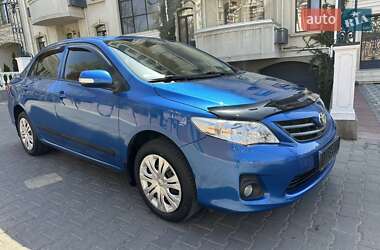 Седан Toyota Corolla 2012 в 
