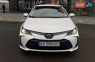 Седан Toyota Corolla 2020 в 