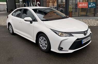 Седан Toyota Corolla 2020 в 