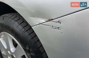 Седан Toyota Corolla 2011 в 