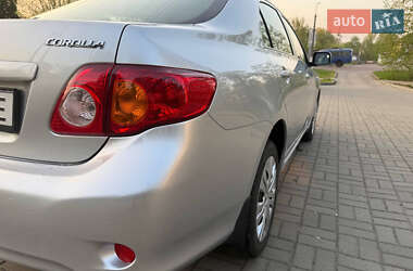 Седан Toyota Corolla 2007 в 