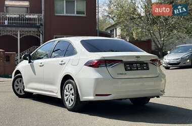 Седан Toyota Corolla 2020 в 