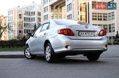 Седан Toyota Corolla 2008 в 