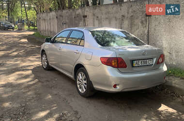 Седан Toyota Corolla 2007 в 