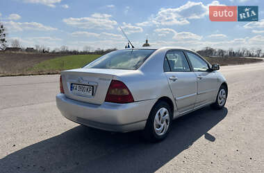 Седан Toyota Corolla 2003 в 