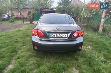 Седан Toyota Corolla 2008 в 